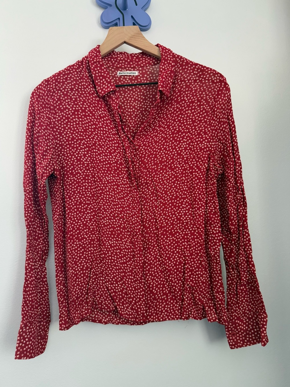 Reformation XL Red Floral Long Sleeve Button Up Shirt Boho Cottage Office Career